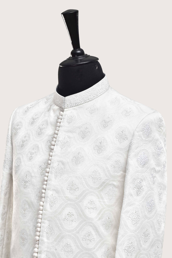 Classic Shell White Embroidered Prince Coat