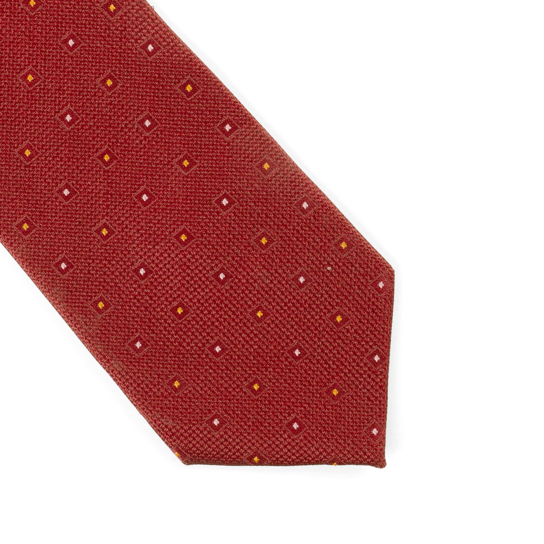 ELEGANT MAROON TIE