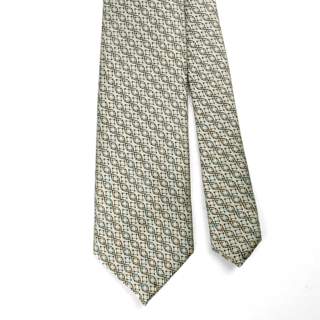 ELEGANT LIGHT GREY TIE