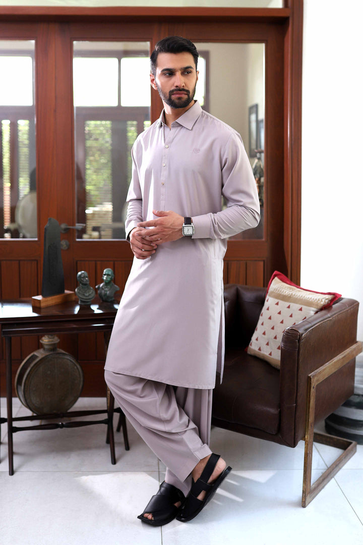 Shajar Tea Pink Kameez Shalwar