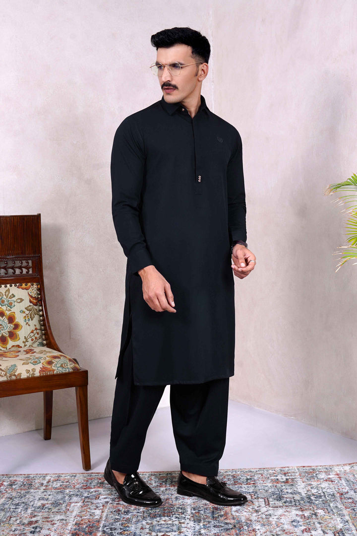 Sard-Daar Navy Kameez Shalwar