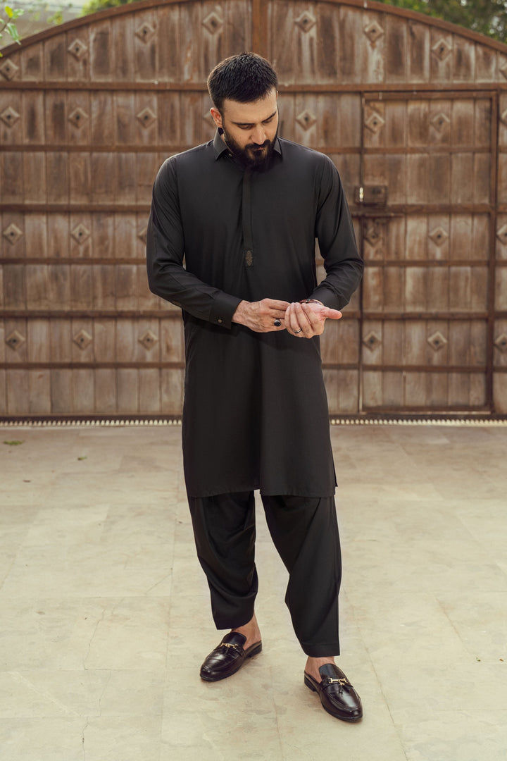 Saaz Dark Brown Shalwar Kameez