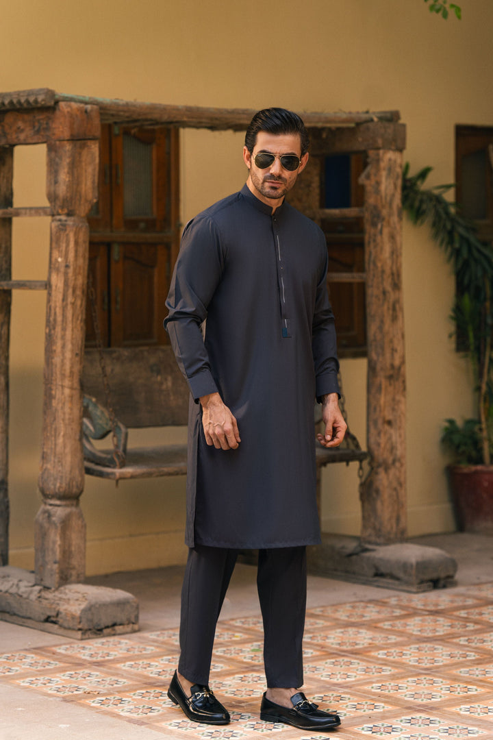 Bareek Dark Grey Kurta Pant